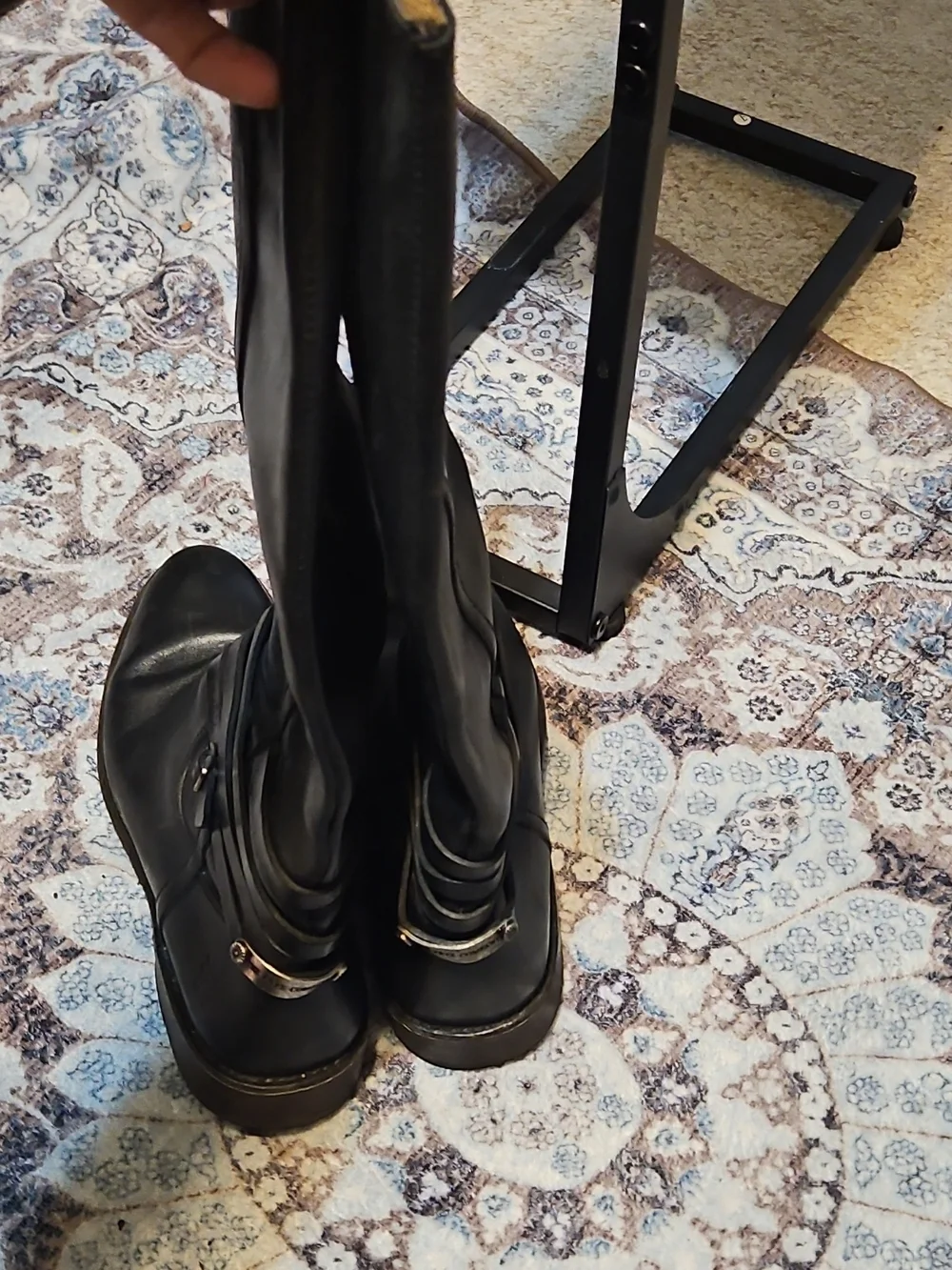 FRYE AND CO. Black Leather Knee-High Heeled Boots - Picture 5 of 16